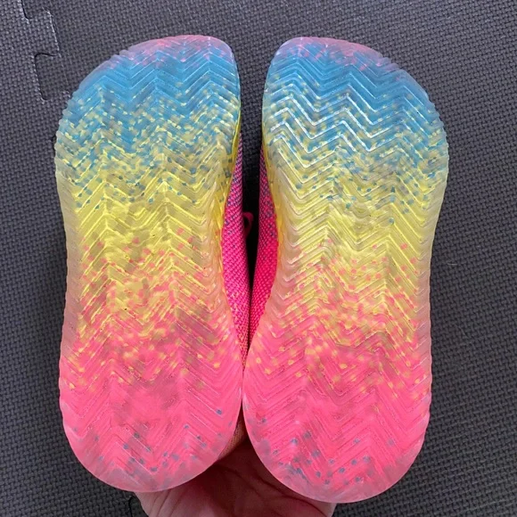 NoBull Neon Pink Glitch trainer+ shoes, 7.5.Price firm